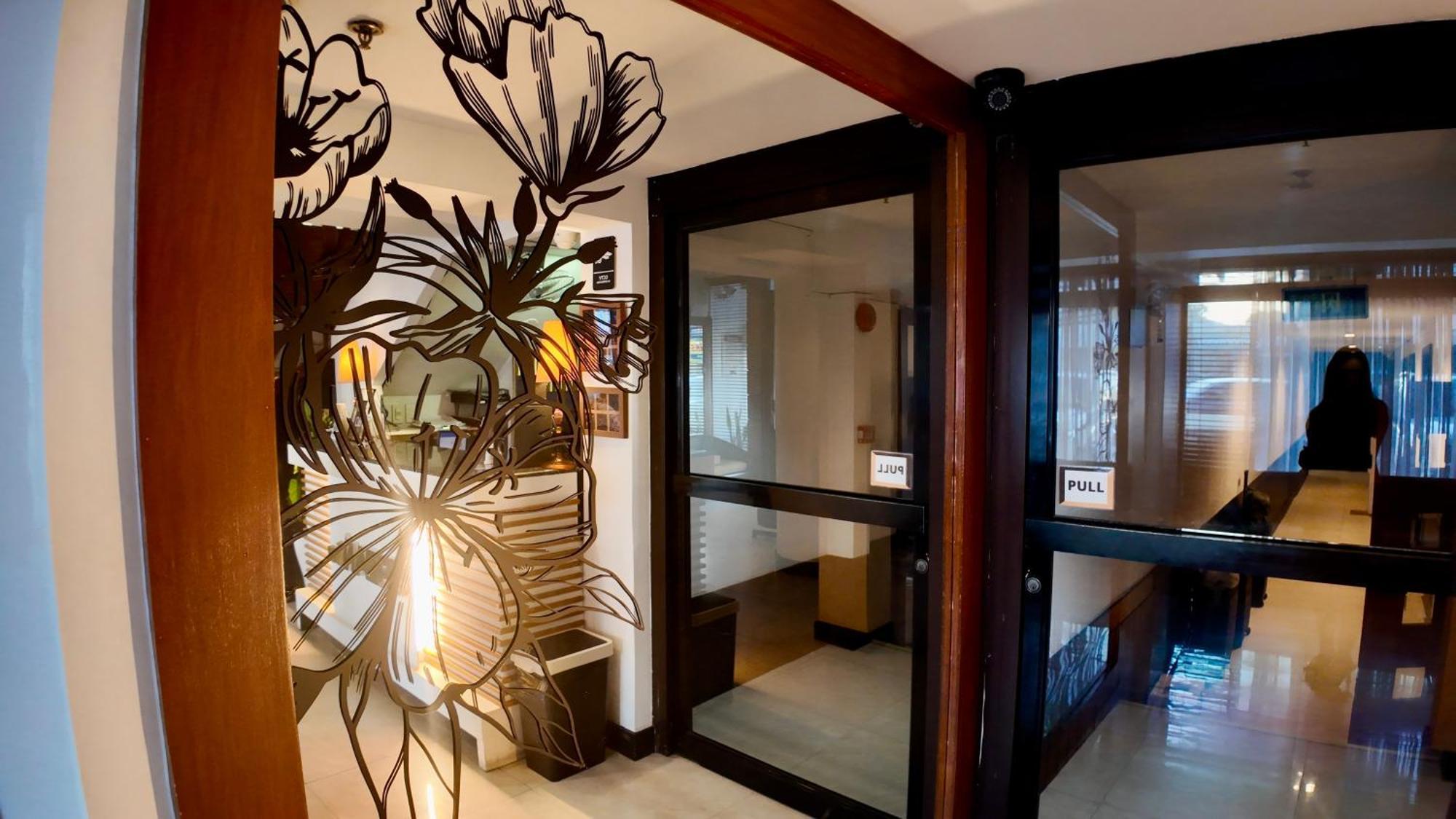Urban Inn Iloilo מראה חיצוני תמונה