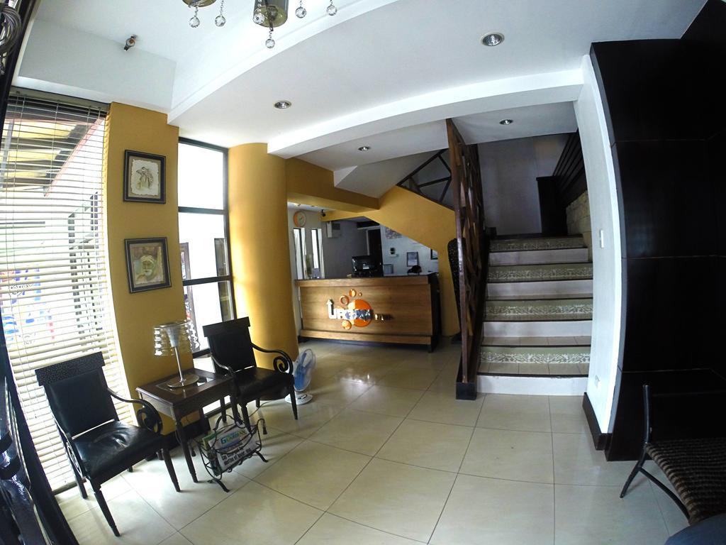 Urban Inn Iloilo מראה חיצוני תמונה