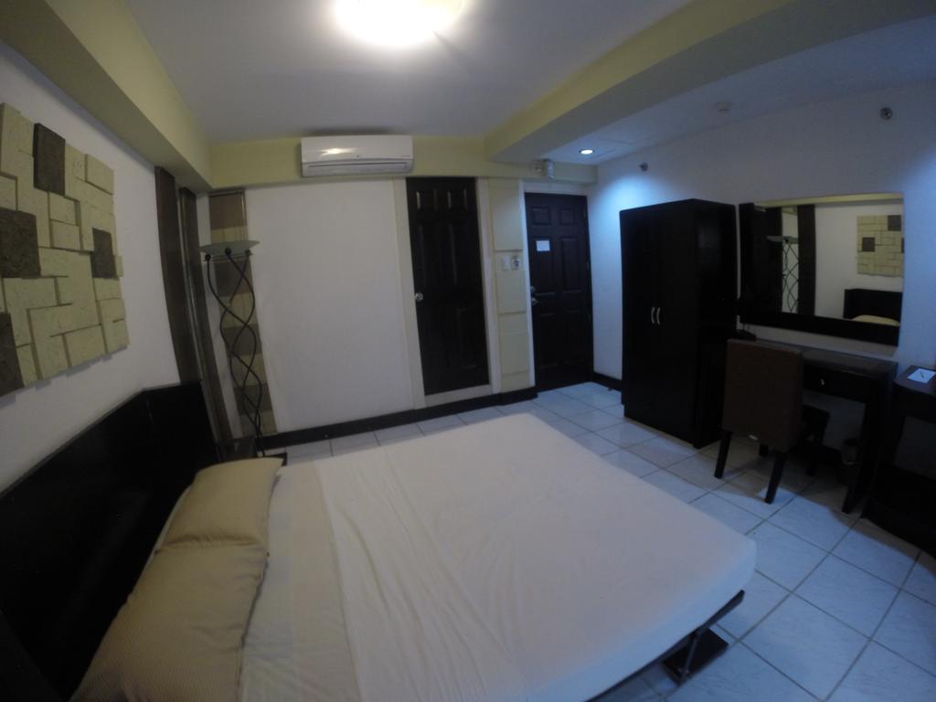 Urban Inn Iloilo מראה חיצוני תמונה